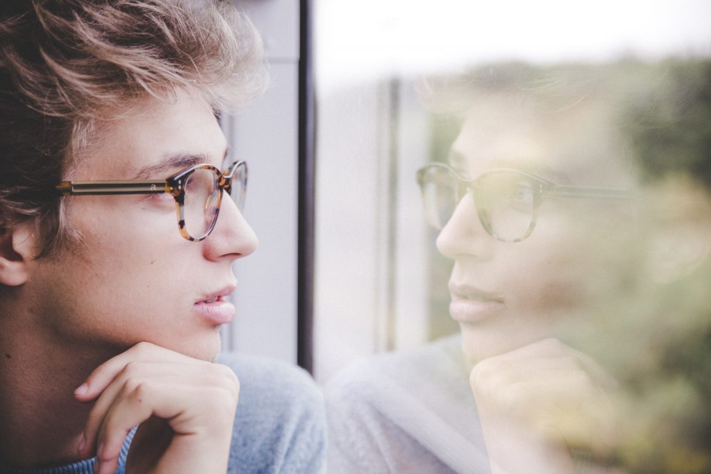 Qual a diferença entre hipnose e hipnoterapia?
